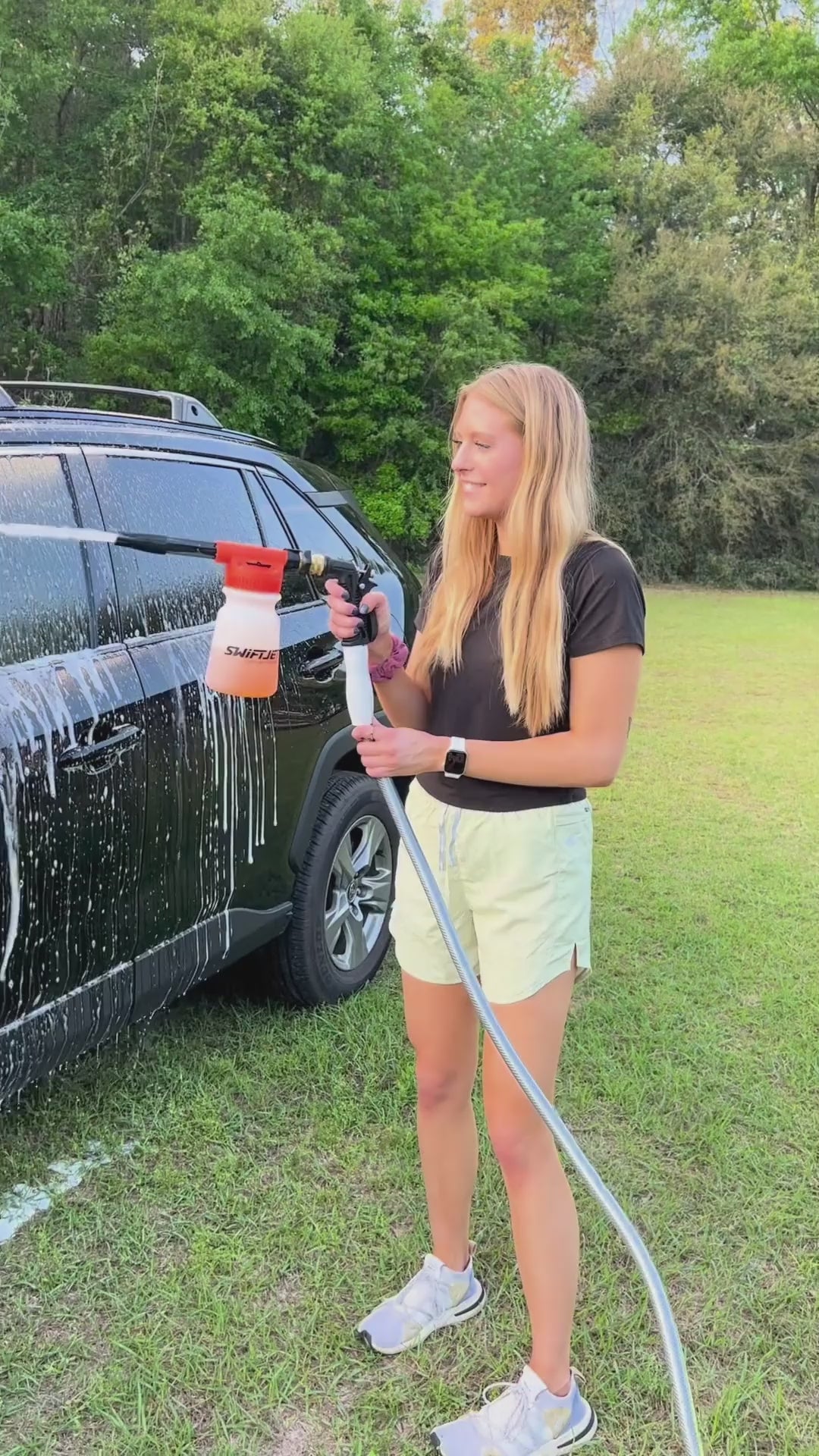 Car Wash Foam Gun with Microfiber Mitt for Garden Hose Use – SwiftJet